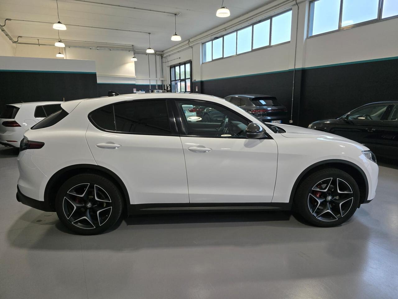 Alfa Romeo Stelvio 2.2 Turbodiesel 210 CV AT8 Q4 Ti CARBON PACK/20"/TETTO/SOSP ATTIVE