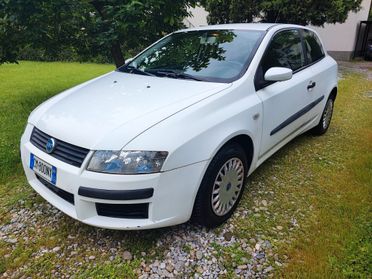 Fiat Stilo 1.6 Benz euro 4 lavori certificati neopatentati