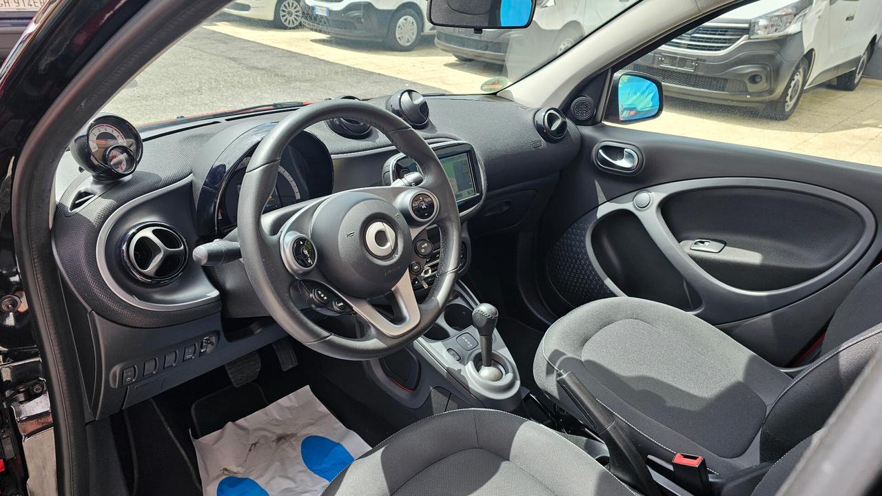 Smart Forfour CABRIO 70 1.0 twinamic Passion NAV RETROCAM SENSORI TAGL UFF