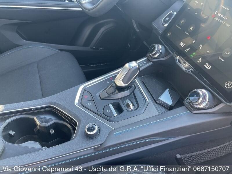 Lynk & Co 01 01 PHEV