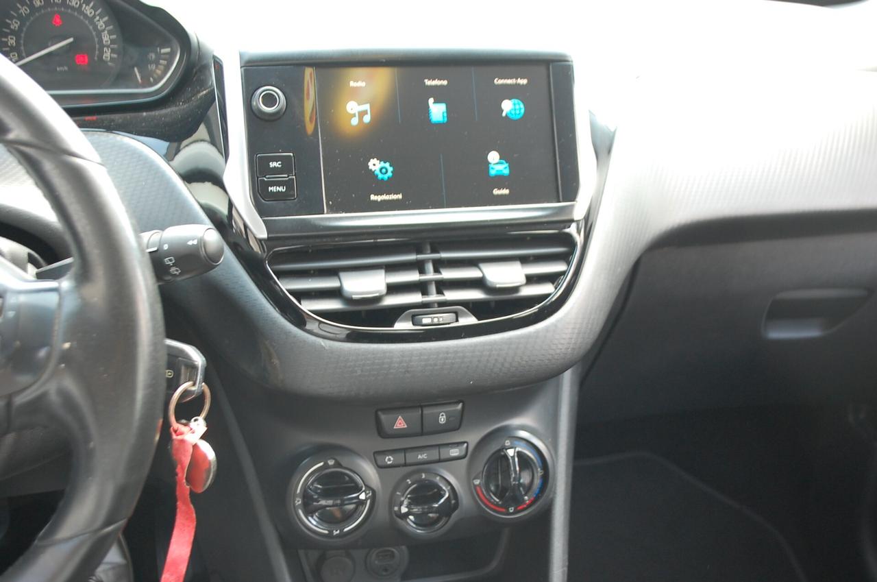 Peugeot 208 5p 1.2 puretech Active gpl 82CV Uff Italy USB
