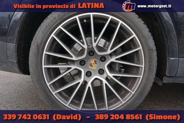 PORSCHE Cayenne 3.0 V6 IVA ESPOSTA