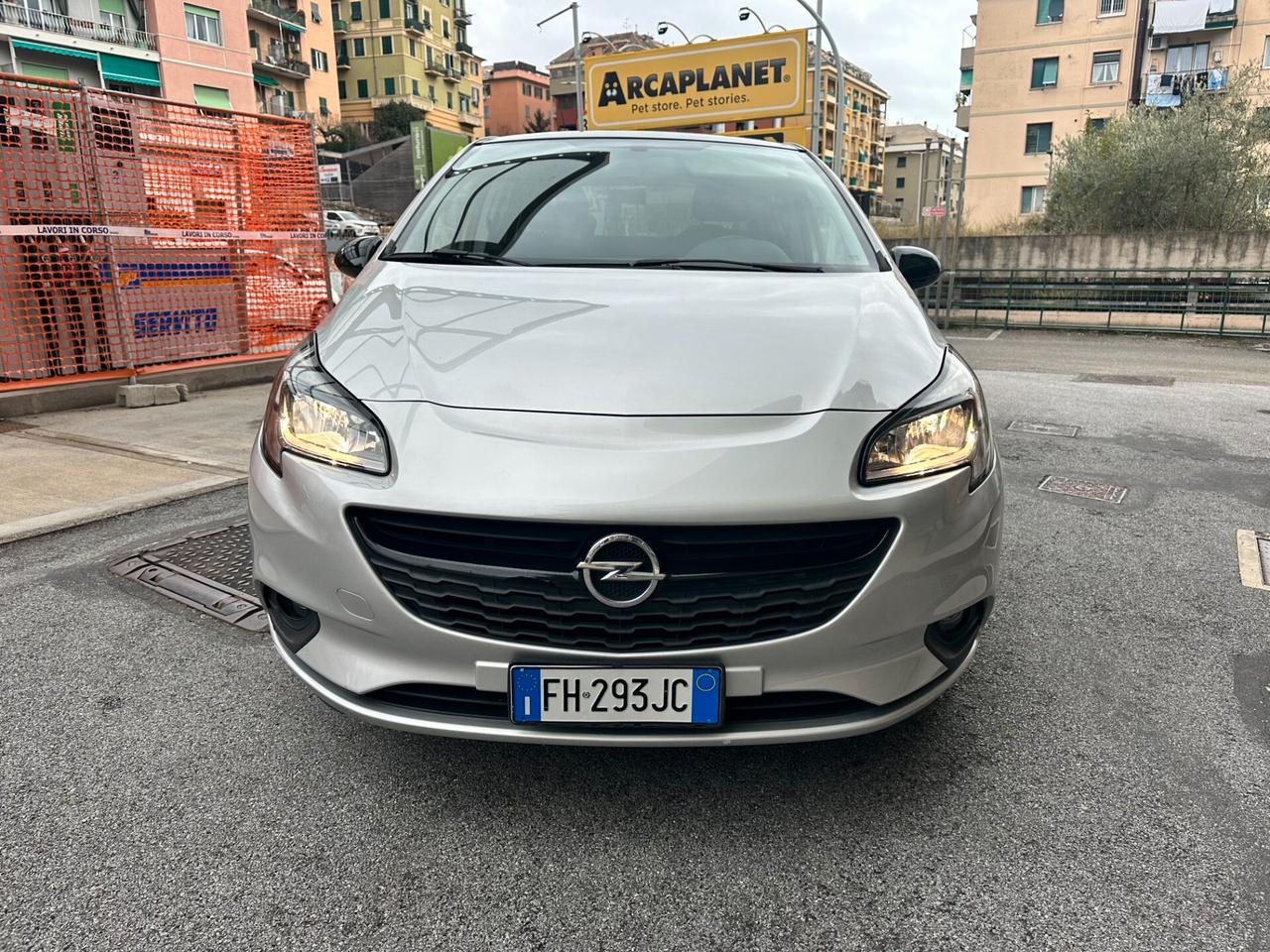 Opel Corsa 1.2 5 porte b-Color