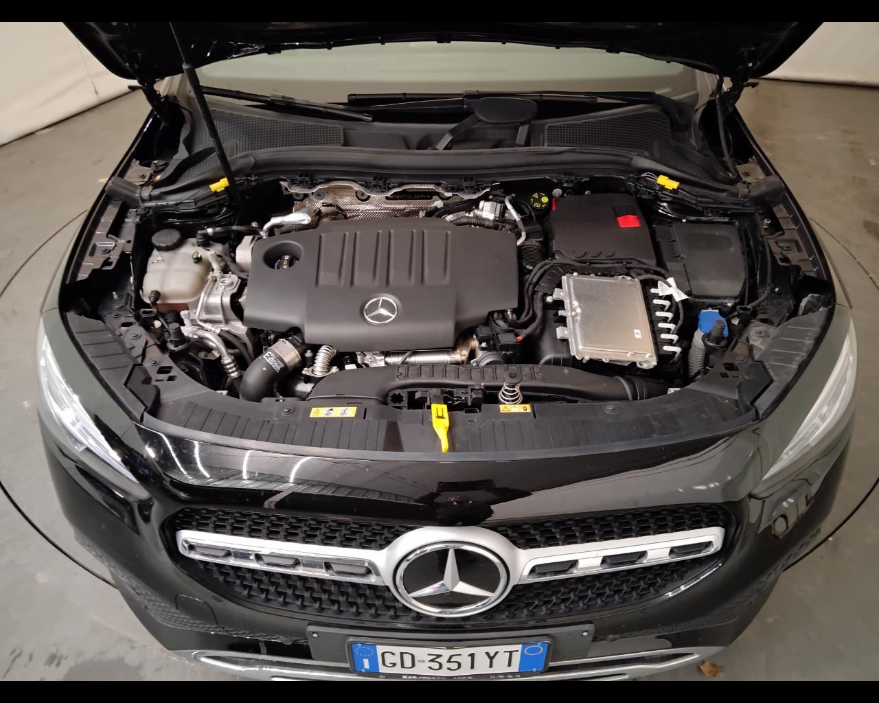 Mercedes-Benz GLA-H247 2020 - GLA 200 d Sport Plus 4matic auto