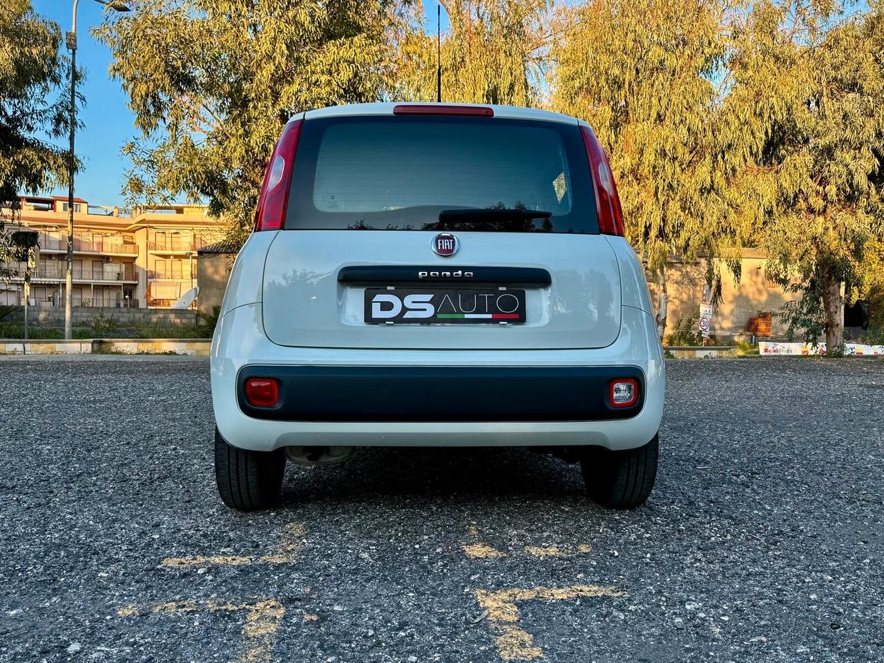 FIAT PANDA 1.2 LOUNGE UNI PROPRIETARIO