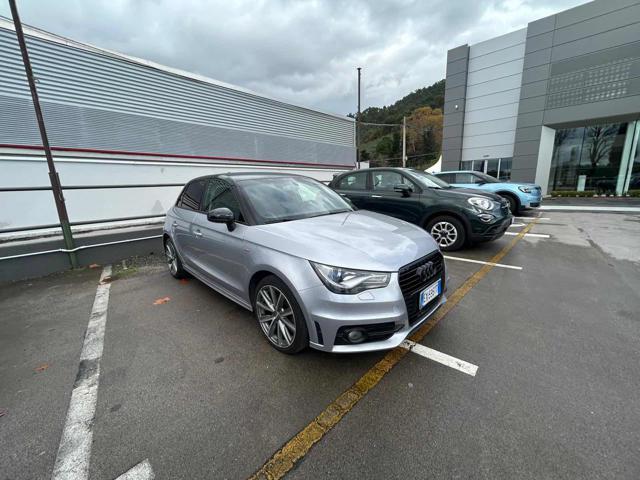 AUDI A1 1.2 TFSI S line edition
