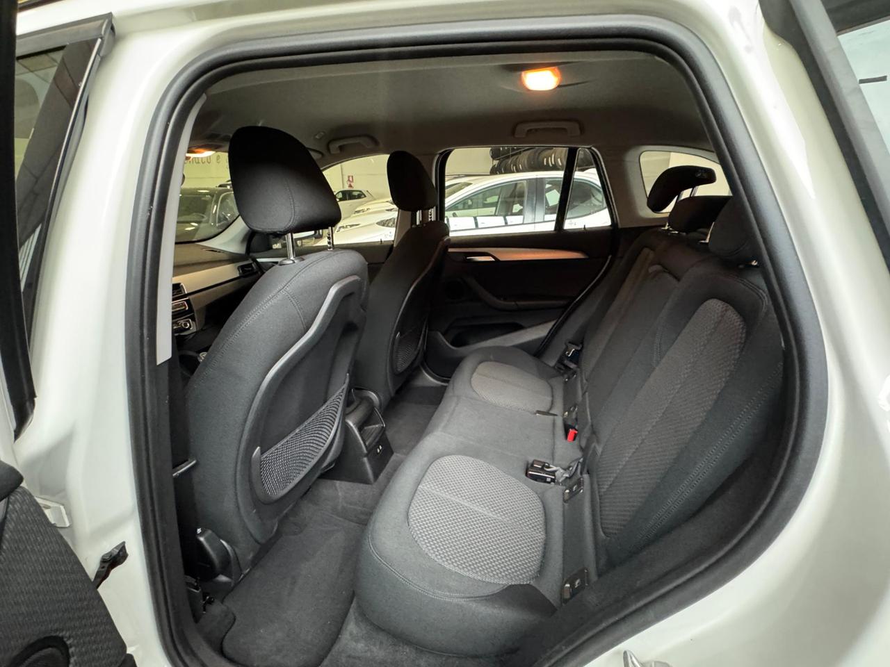 BMW X1 sdrive16d Advantage