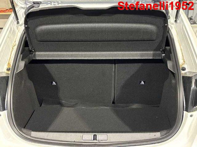 PEUGEOT 208 1.2 hybrid Style 100cv e-dcs 6
