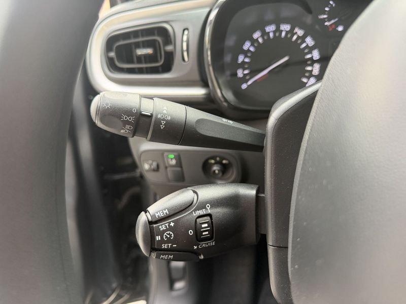 Citroën C3 C3 1.2 puretech Shine 82cv CINGHIA NUOVA IDONEA NEOPATENTATI NO VINCOLI FINANZIARI