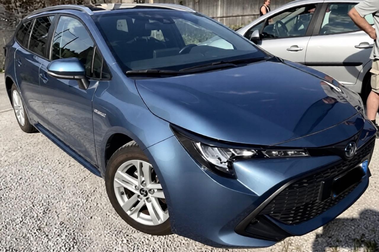 Toyota Corolla Touring Sports 1.8 Hybrid Business Tech