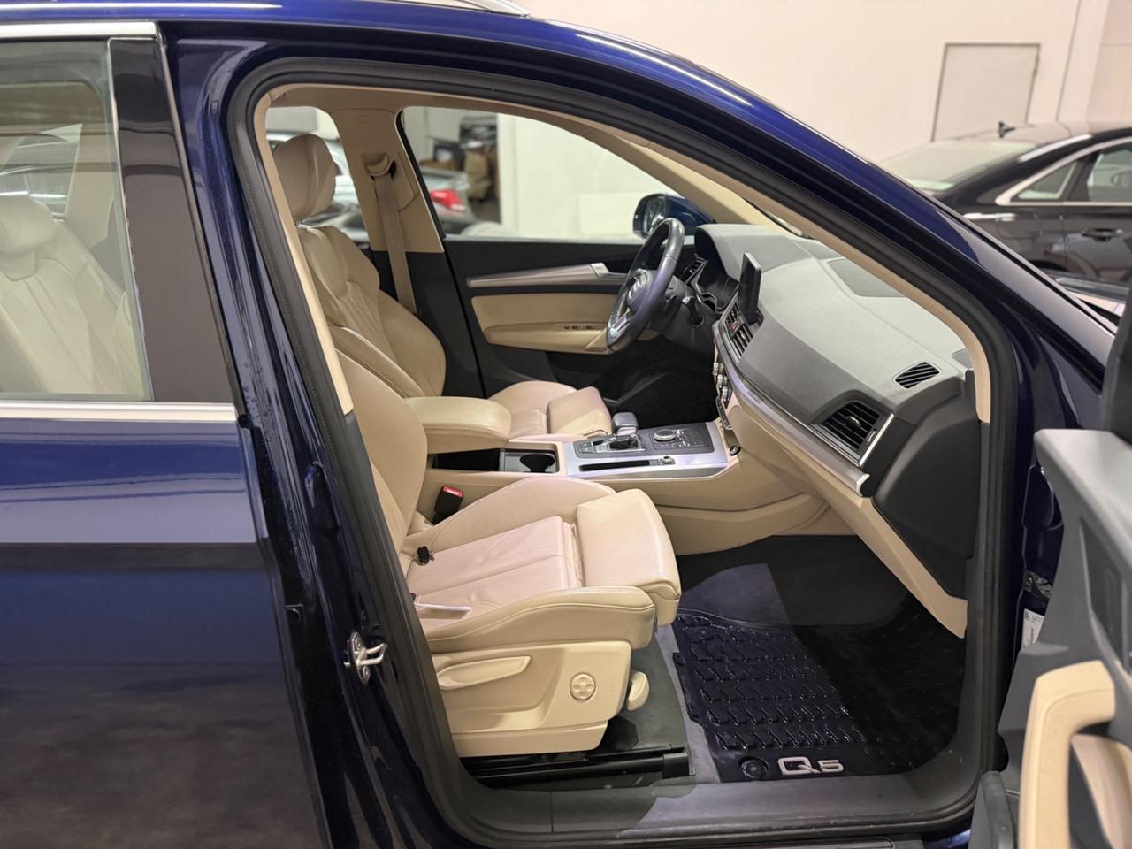 Audi Q5 2.0 TDI quattro S tronic Sport