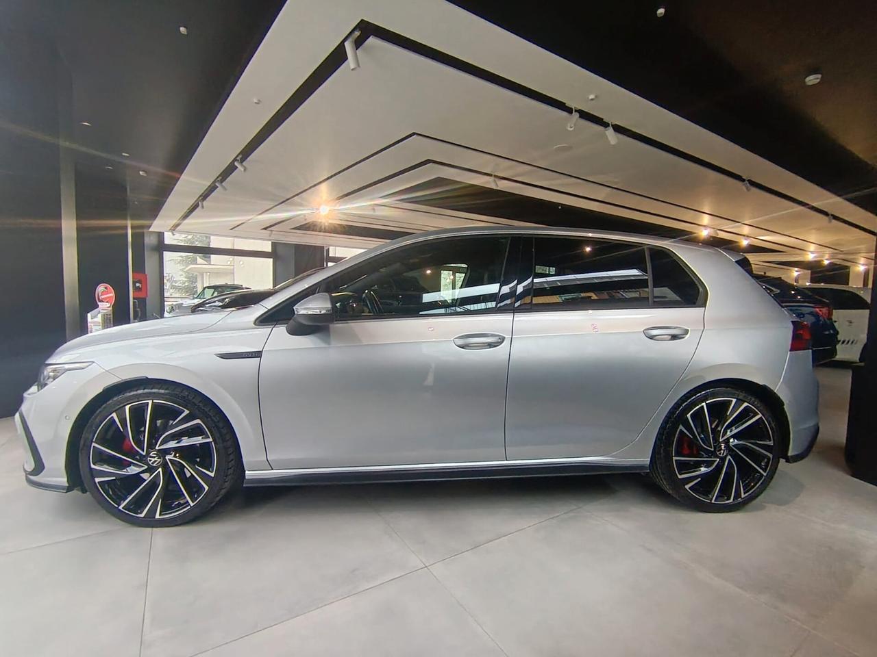 Volkswagen Golf 2.0 TDI DSG GTD