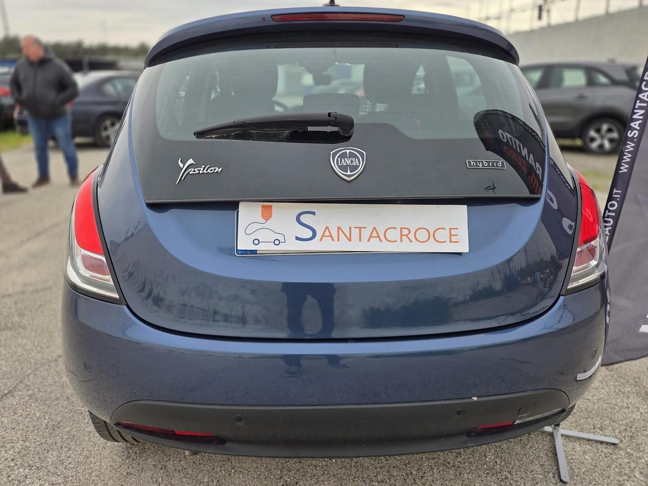 LANCIA YPSILON 1.0 5P S&S HYBRID ALBERTA FERRETTI