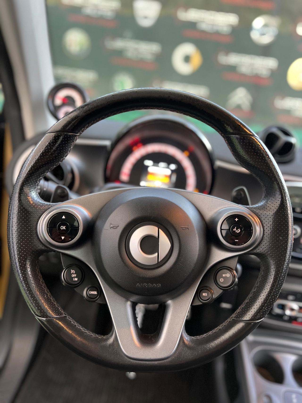 Smart ForTwo 1.0 71 cv - Cambio Automatico - Block Shaft