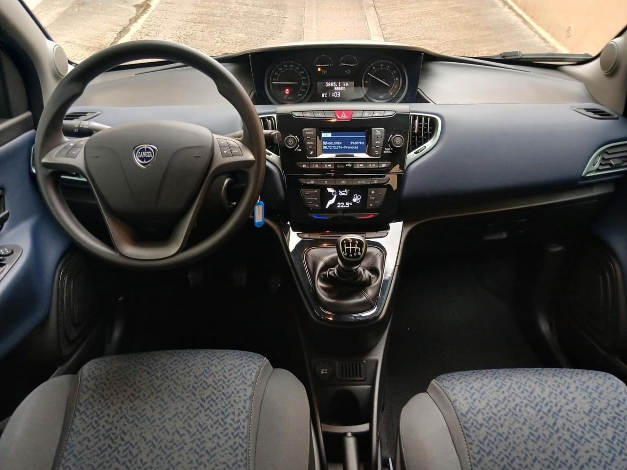 Lancia Ypsilon 1.0 FireFly 5 porte S&S Hybrid Silver Plus