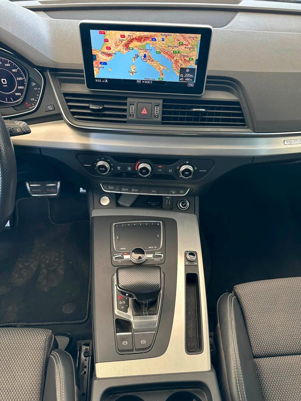 Audi Q5 2.0 TDI quattro S tronic line plus