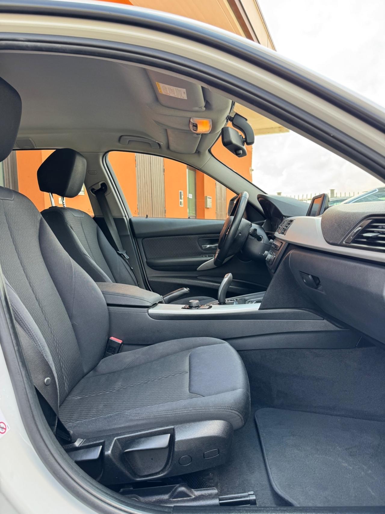 Bmw 318d Touring 2.0 143 cavalli
