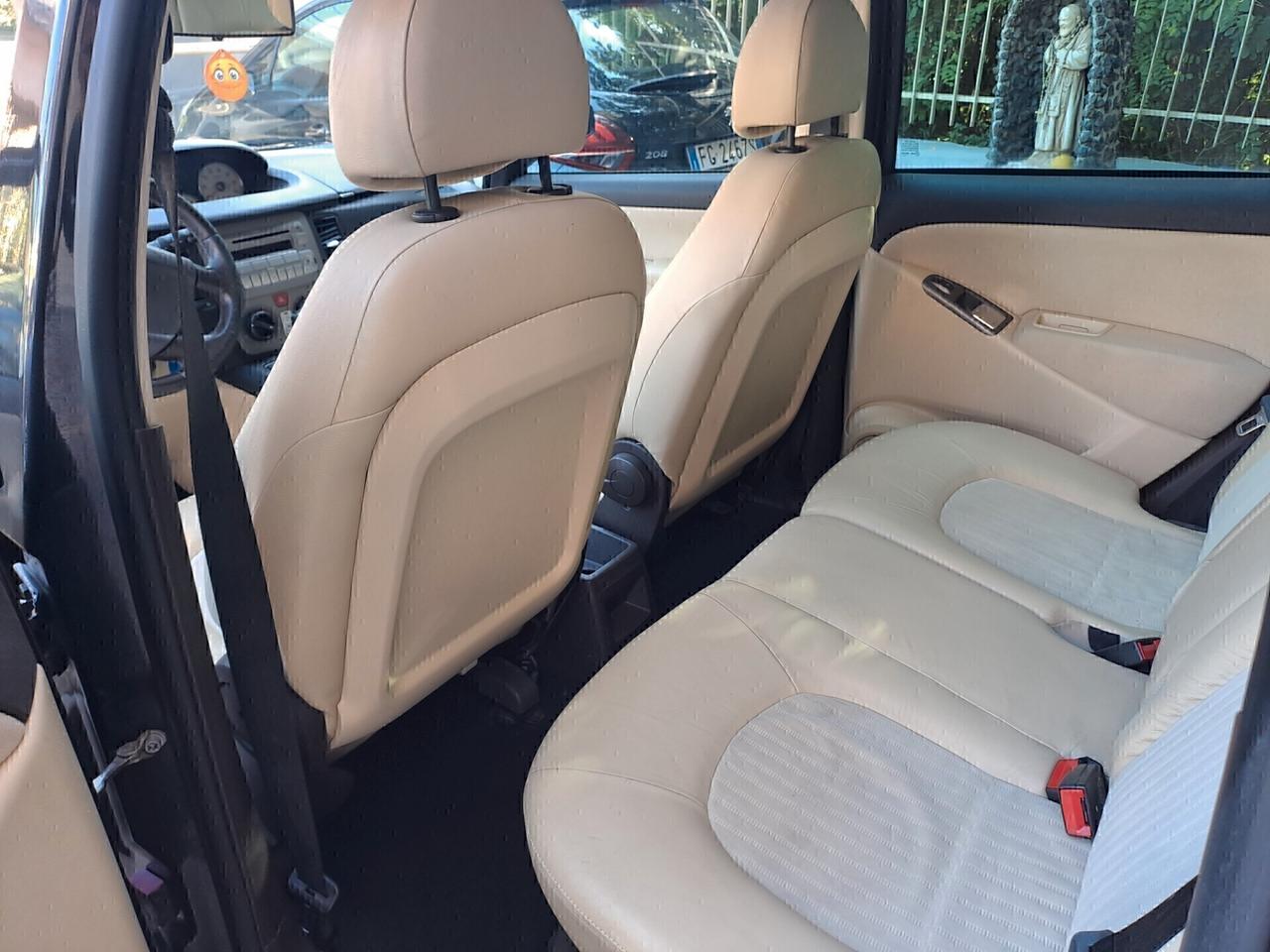 Lancia MUSA 1.9 Multijet Platino Plus