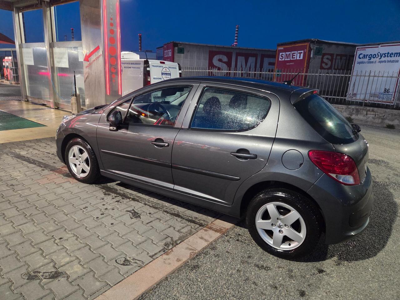 Peugeot 207 1.6 HDi 90CV 5p. Energie Sport 2010