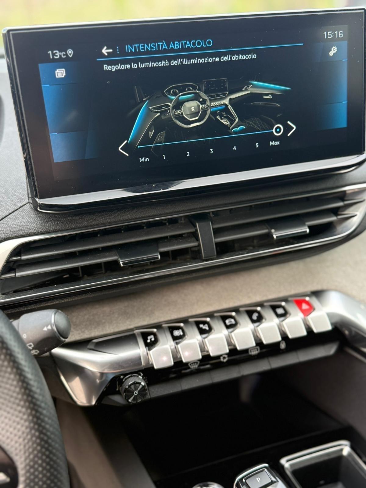 Peugeot 3008 Gt Line 1.5 Diesel 130cv.