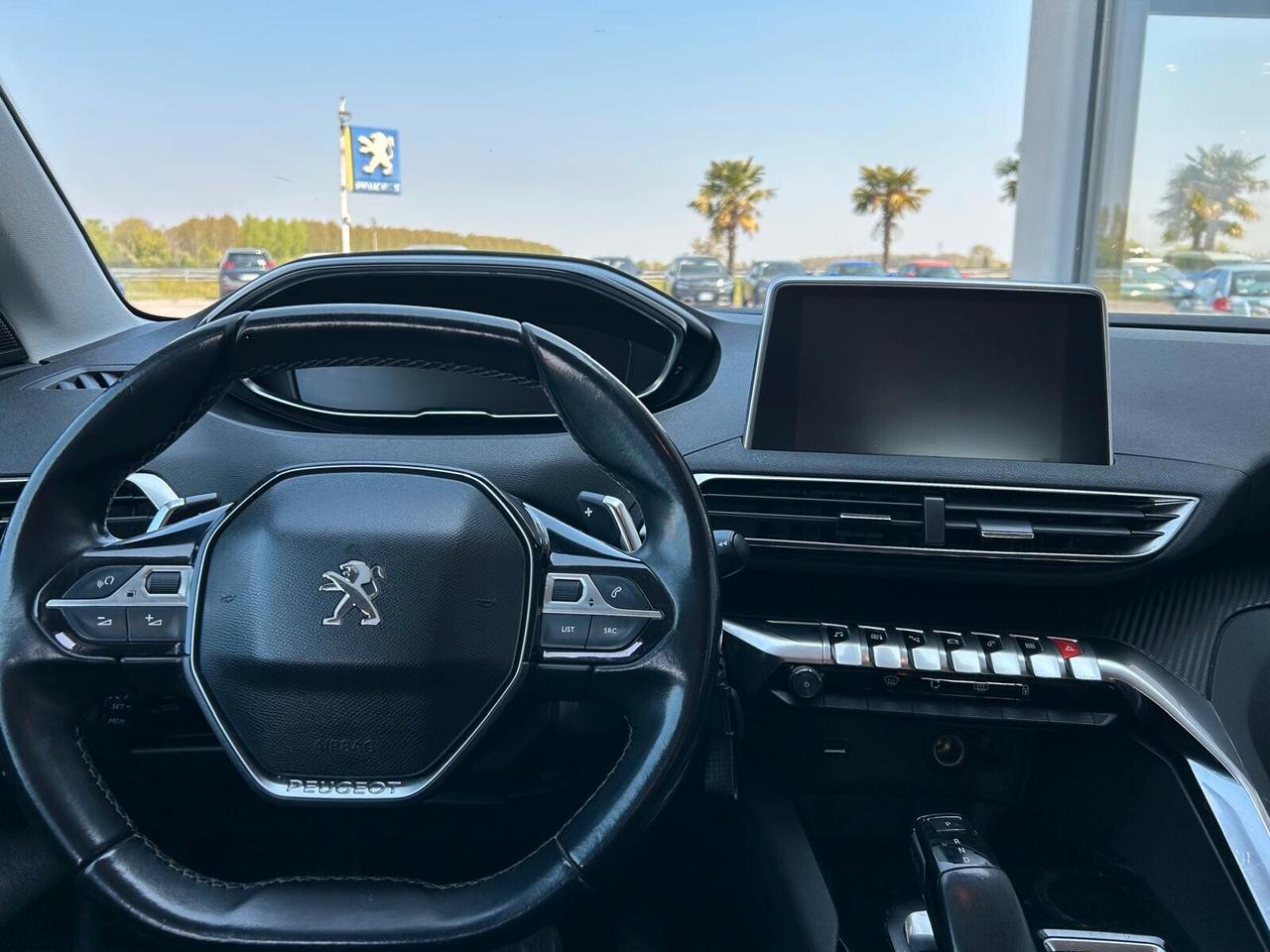 Peugeot 3008 BUSINESS BlueHDi 130 EAT8