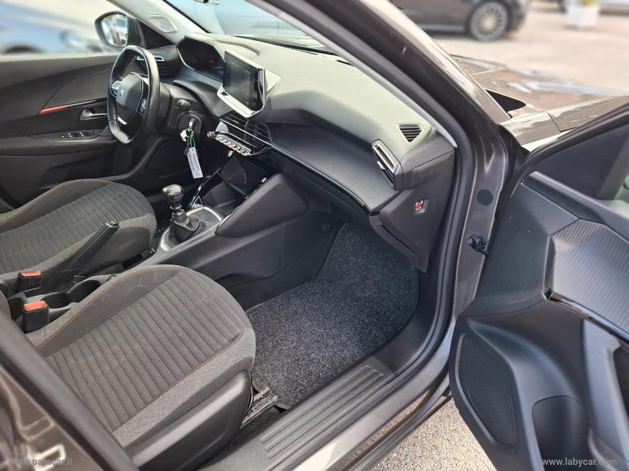 PEUGEOT 2008 BlueHDi 110 S&S Active