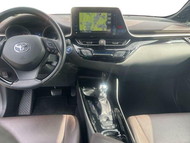 Toyota C-HR 1.8h Lounge 2wd e-cvt my18