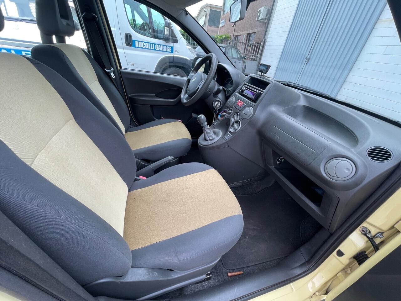 Fiat Panda 1.2 Emotion