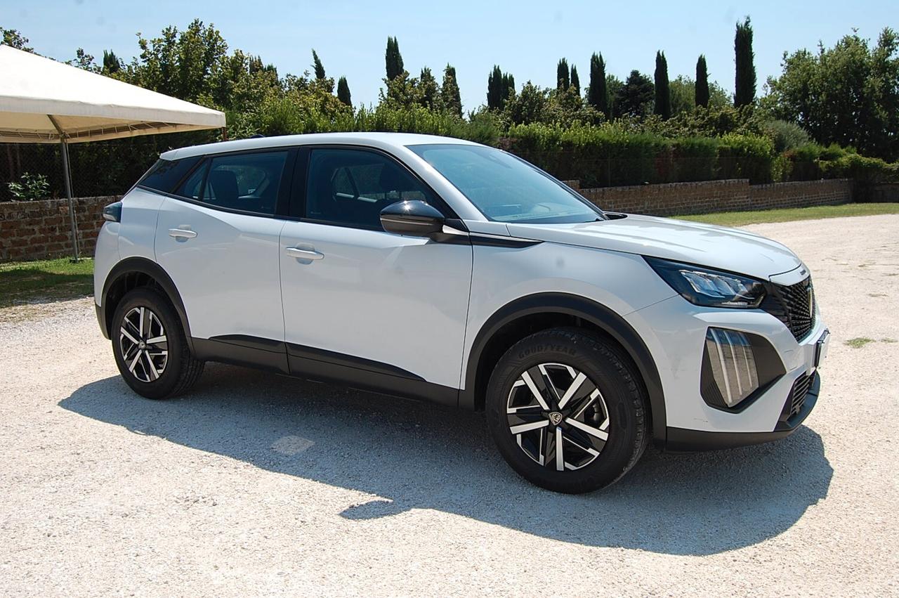 Peugeot 2008 Hybrid 136 e-DCS6 Active