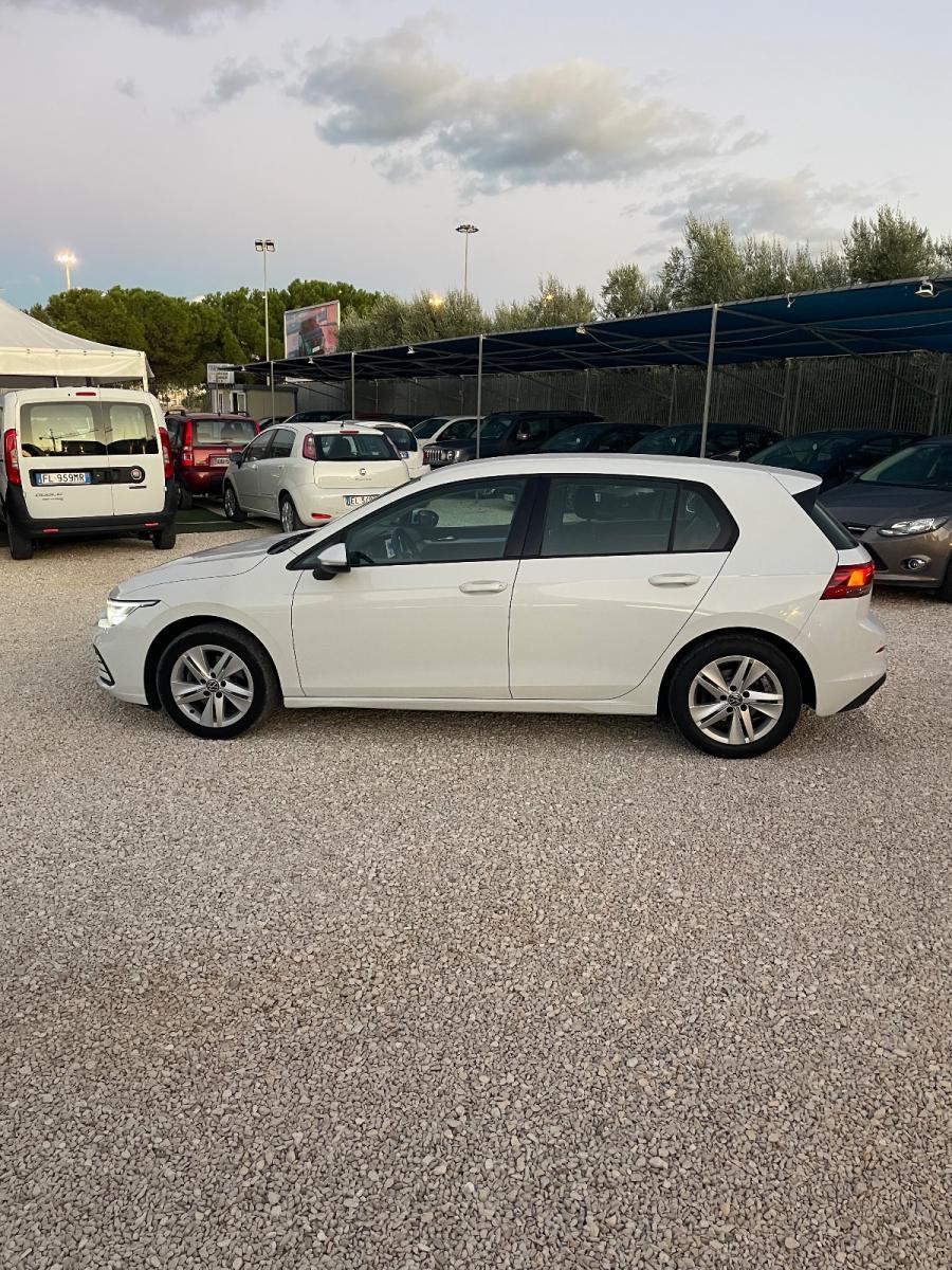VOLKSWAGEN - Golf - 2.0 TDI 150CV DSG SCR Life