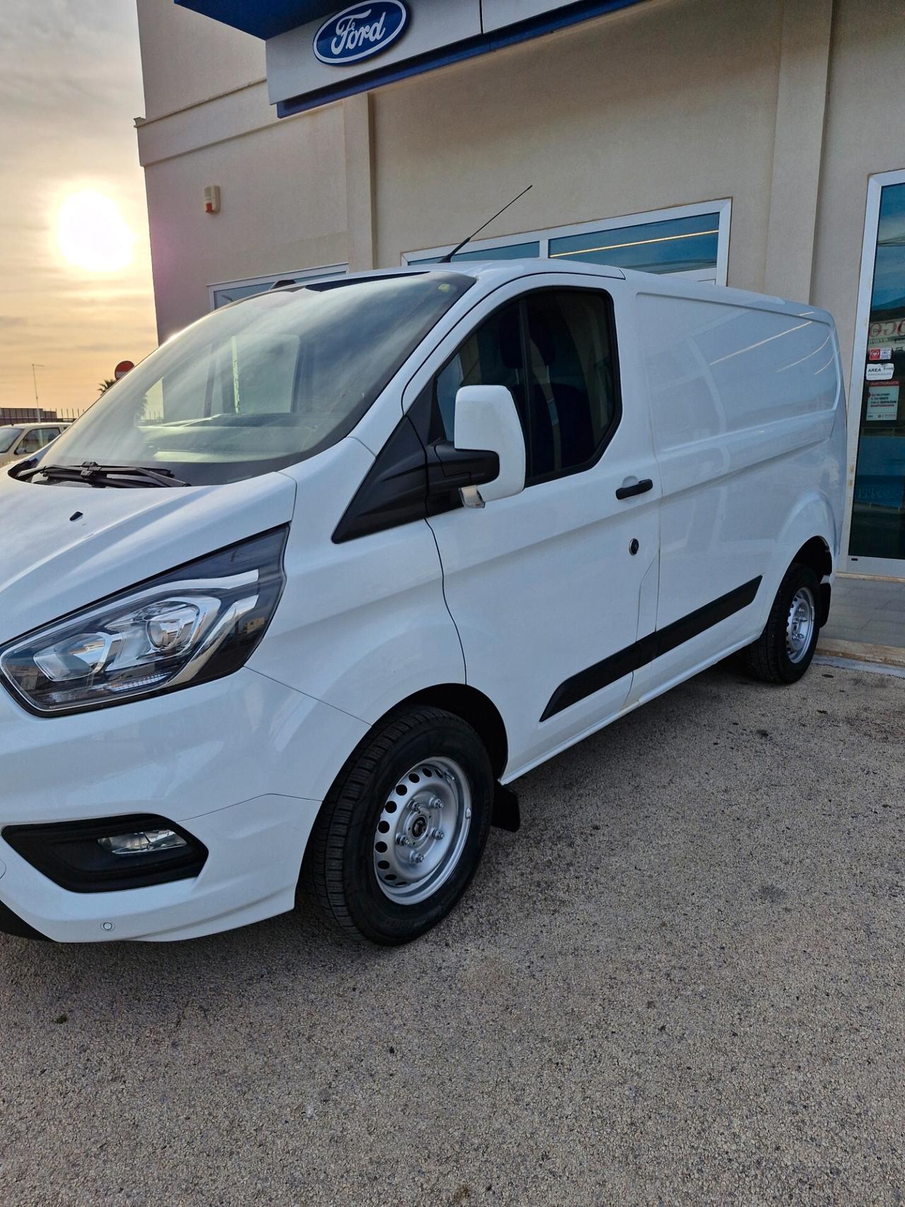 Ford Transit custom 280 L1 H1 2.0 tdci 130cv