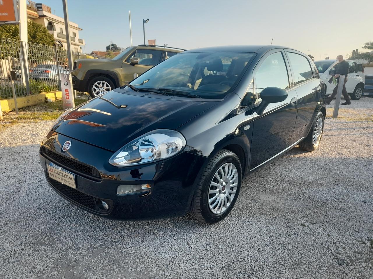 Fiat Punto 1.4 8V 5 porte Benz/Metano