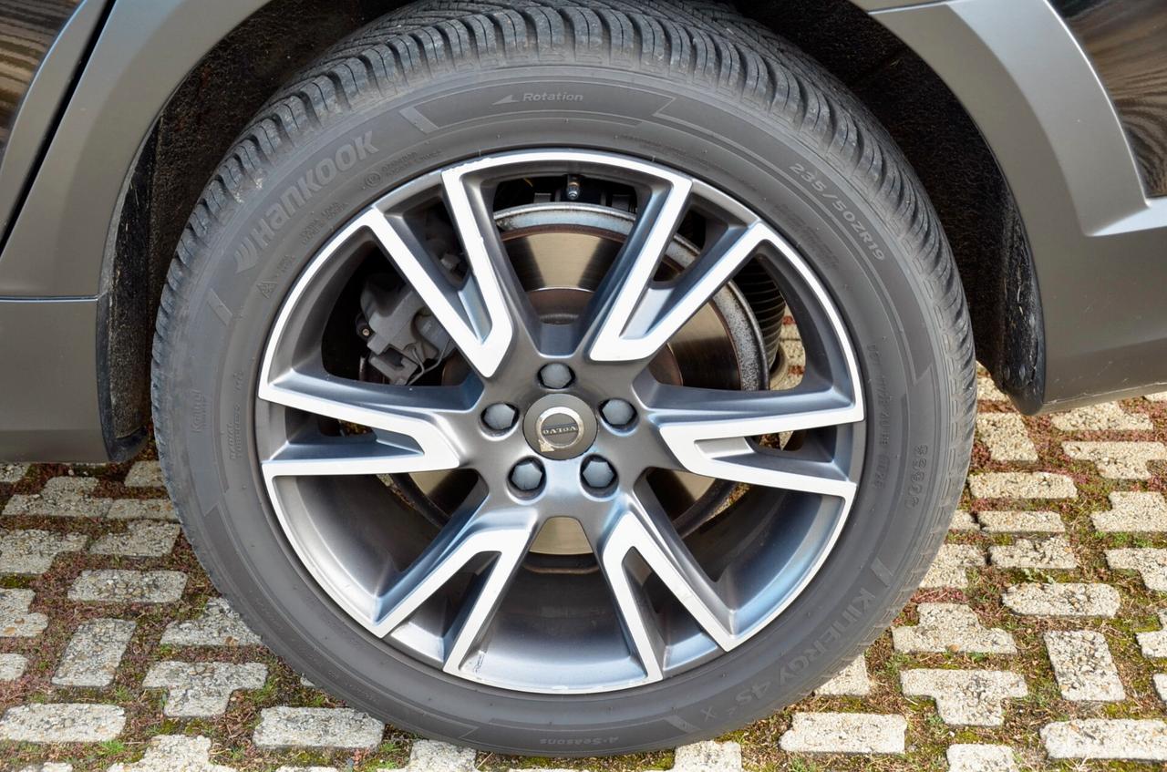 VOLVO V90 CROSS COUNTRY 2.0 OCEAN RACE D5 AWD 235cv GEARTRONIC, UFF ITALIANA, EURO 6B, FARI LED, NAVI, RETROCAMERA, PERMUTE