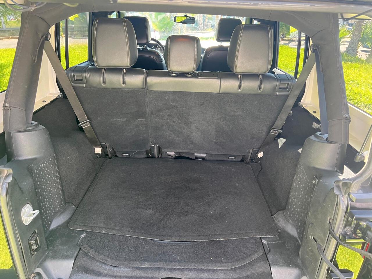 Jeep Wrangler Unlimited 2.8 CRD DPF Rubicon