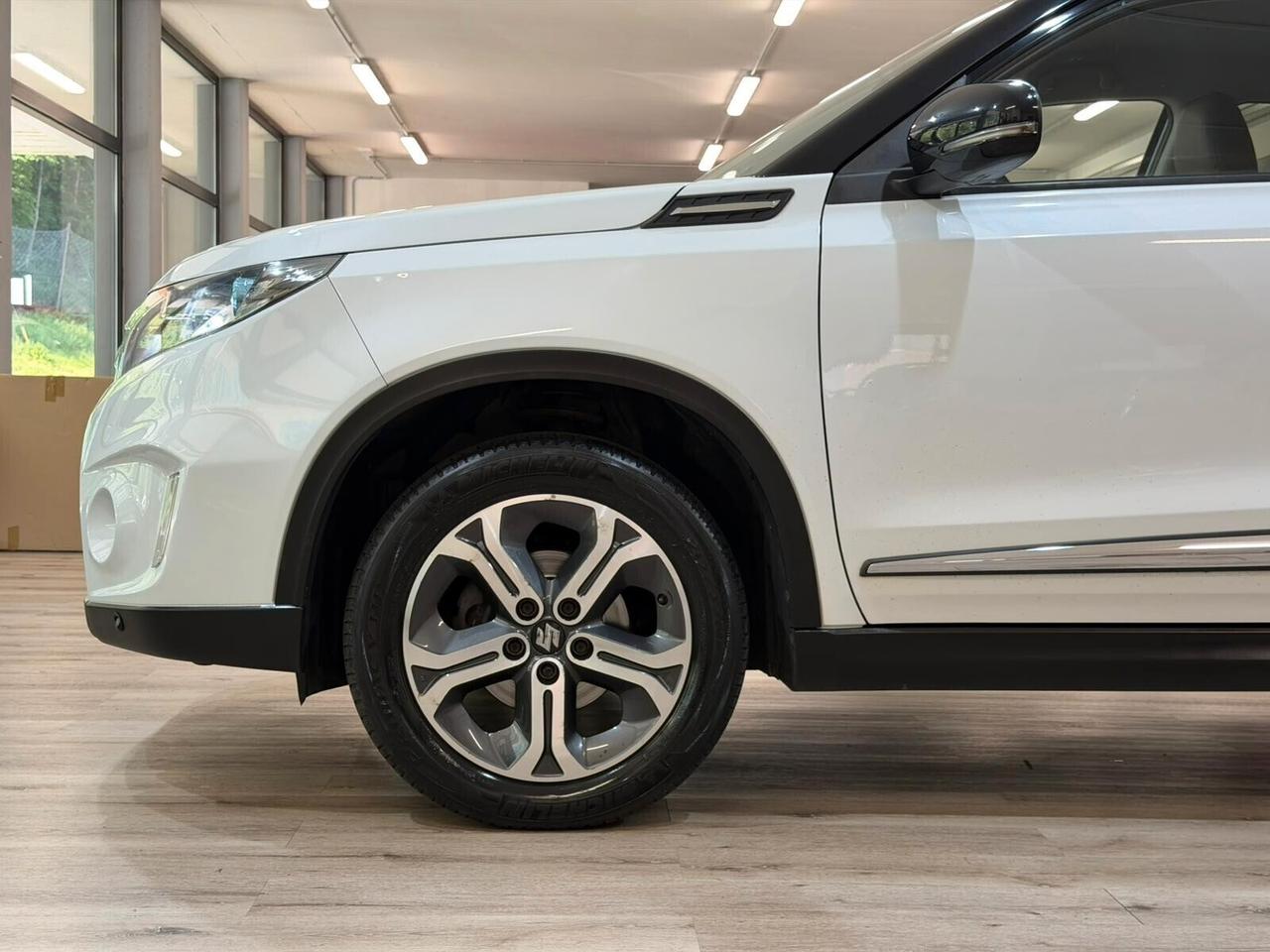 SUZUKI VITARA 1.6DDiS 120cv 4WD GANCIO TRAINO