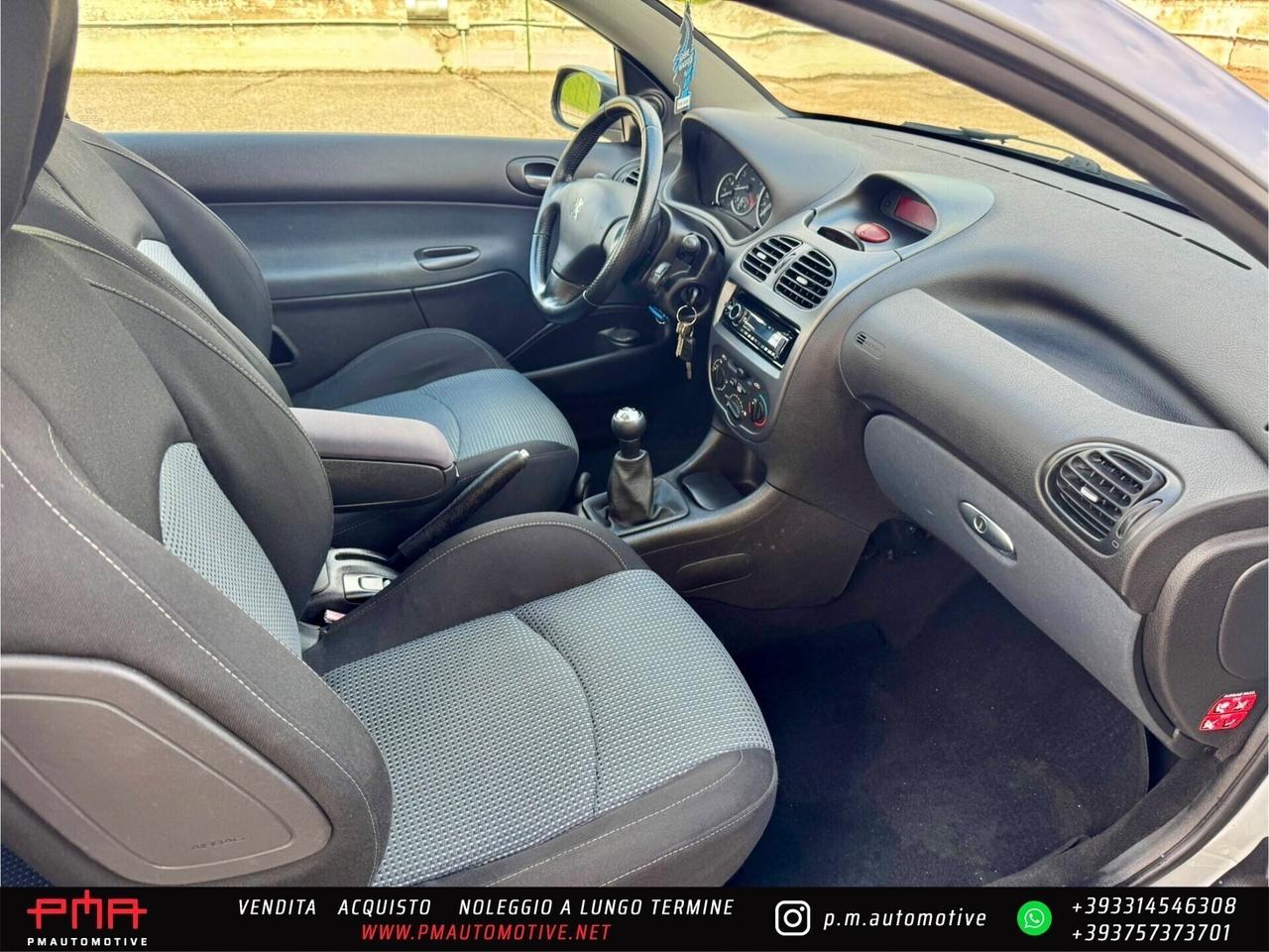 Peugeot 206 1.6 16V CC Enfant Terrible