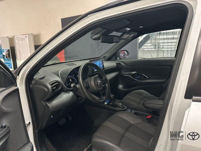 Toyota Yaris Cross 1.5 Hybrid 5p. E-CVT AWD-i Adventure