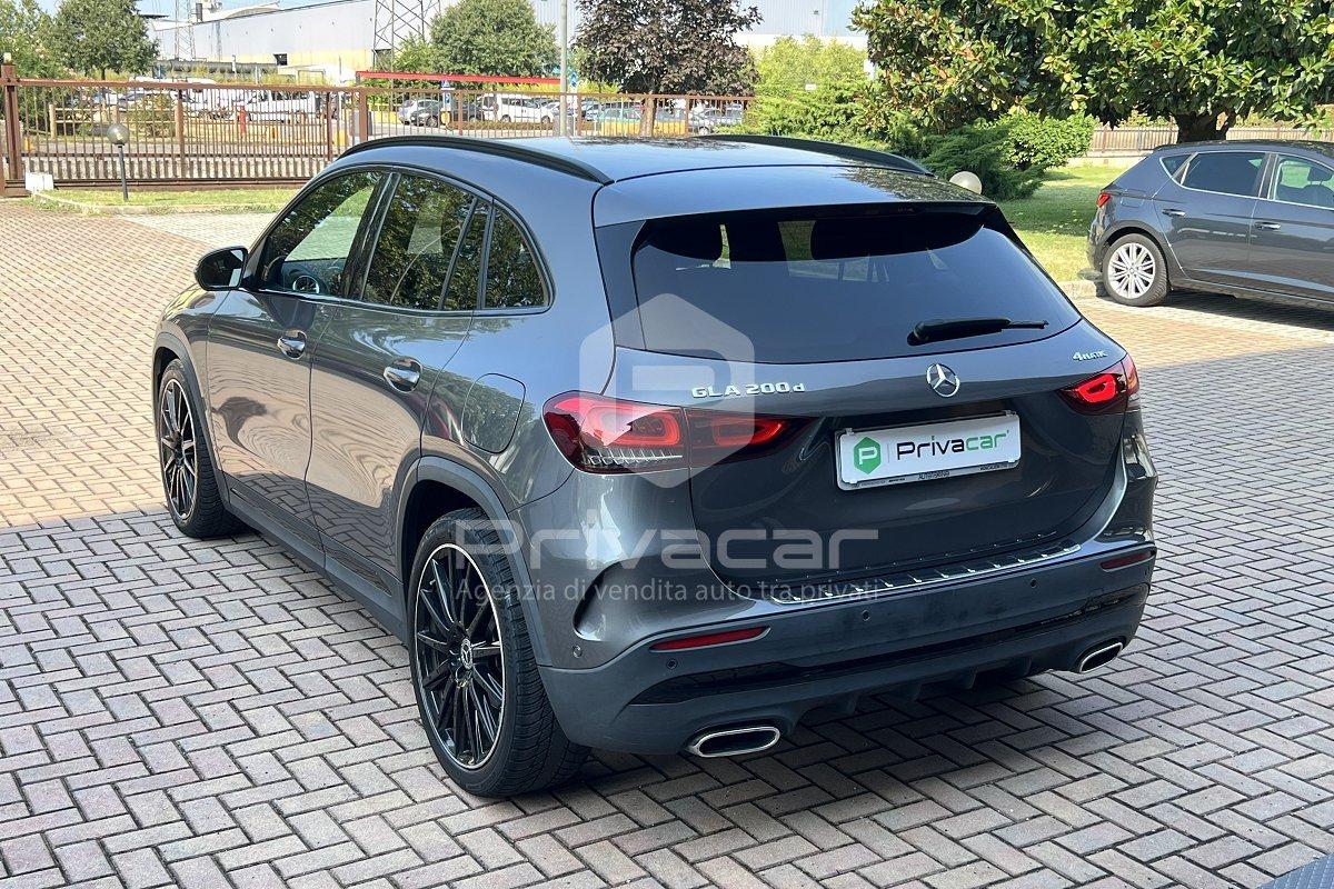 MERCEDES GLA 200 d Automatic 4Matic Premium