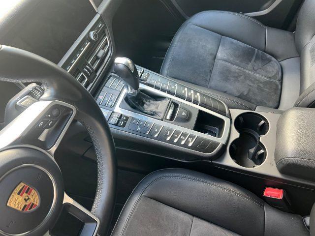 PORSCHE Macan 2.0 tetto panoramico Apribile no super bollo