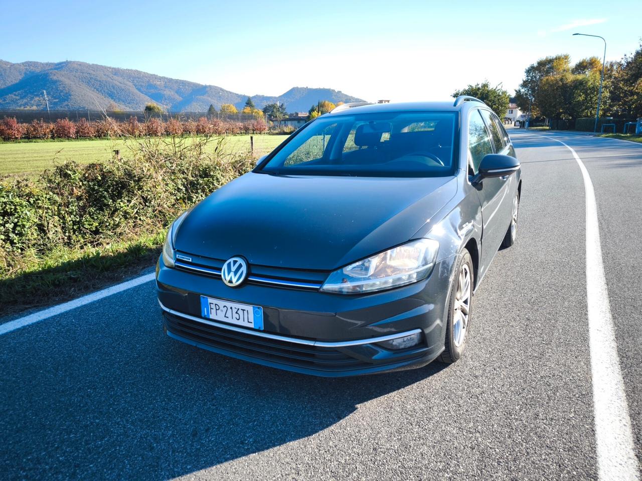 VOLKSWAGEN GOLF VARIANT -2018- DSG- OK NEOPATENTATI