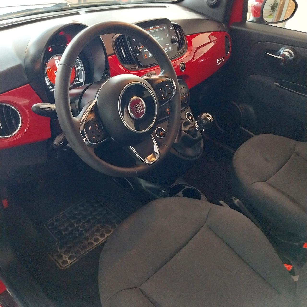 Fiat 500 1.0 Hybrid Dolcevita