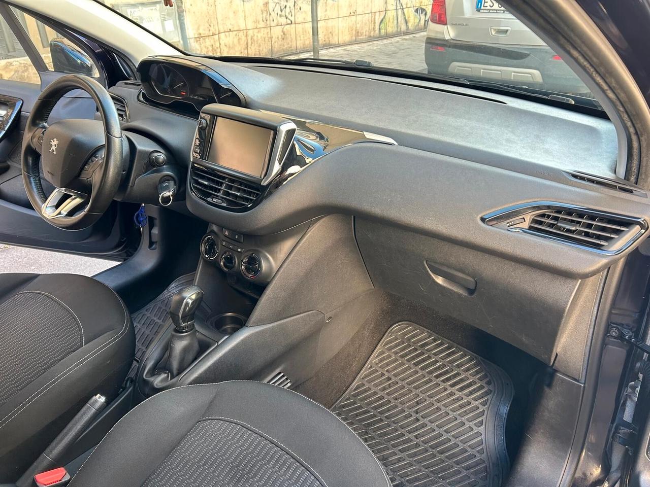 Peugeot 208 BlueHDi 75 Allure