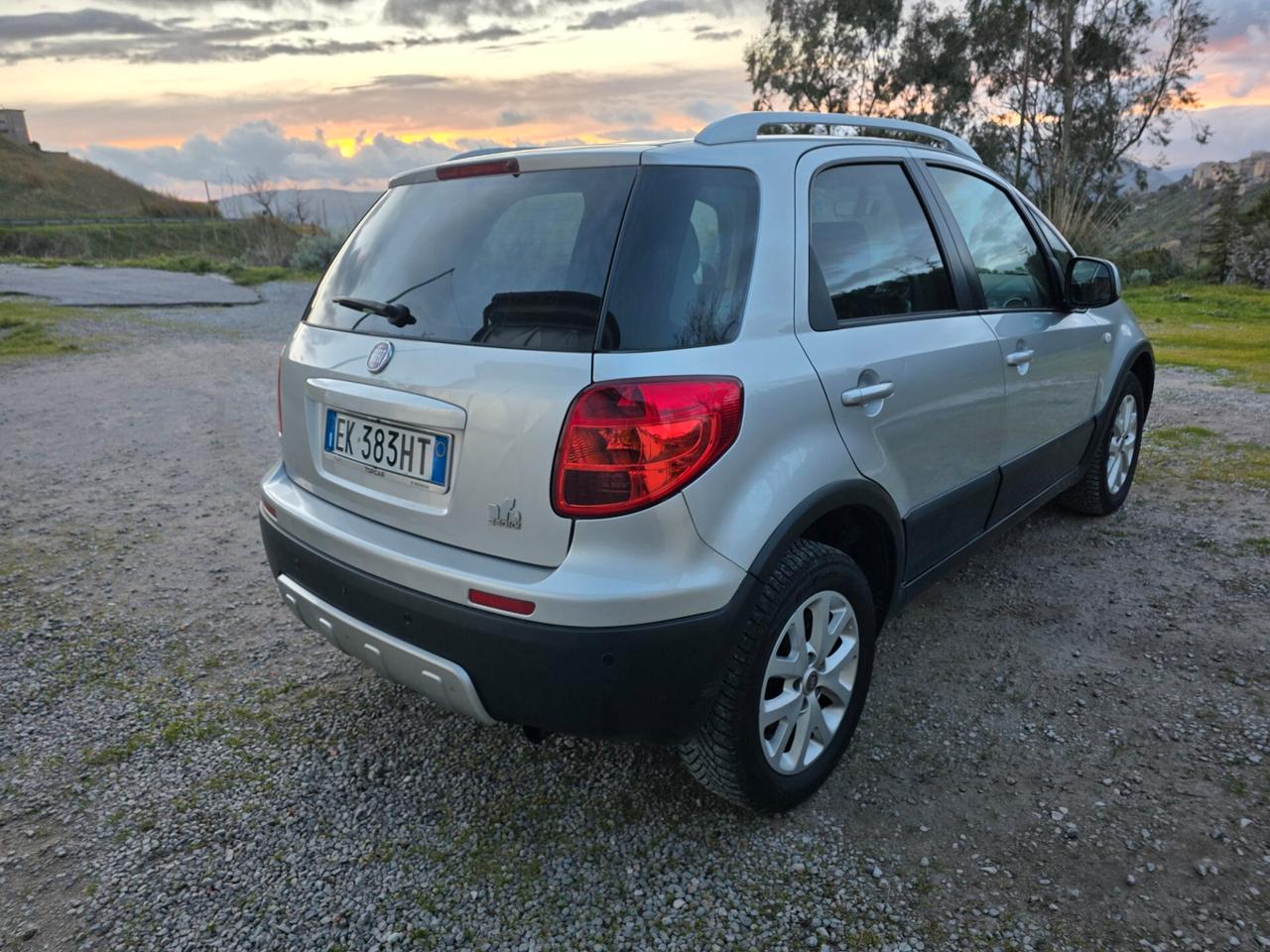 Fiat Sedici 2.0 MJT 16V DPF 4x4 Experience