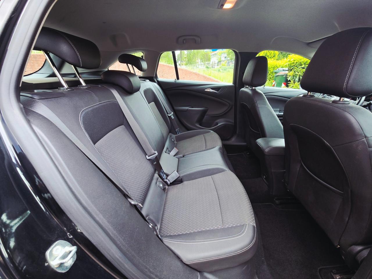 Opel Astra SportsTourer Cosmo 1.6 cdti (160cv) S&S Innovation