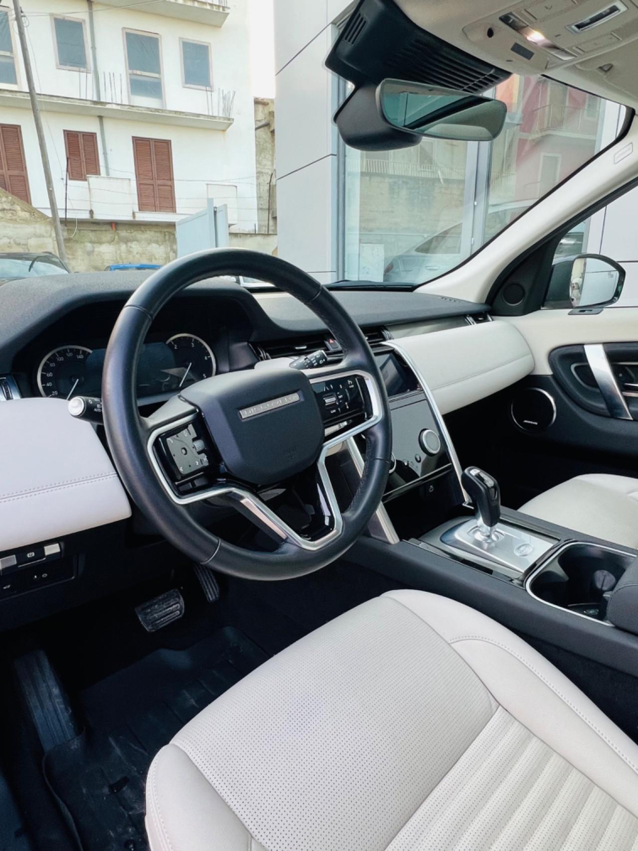 L.R Discovery Sport 2.0 163 CV AWD SE - 7 posti - gancio di traino