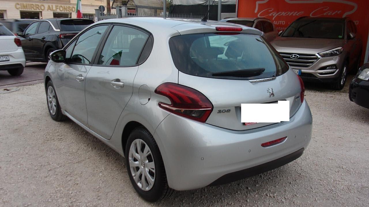 Peugeot 208 BlueHDi 75 5 porte Allure