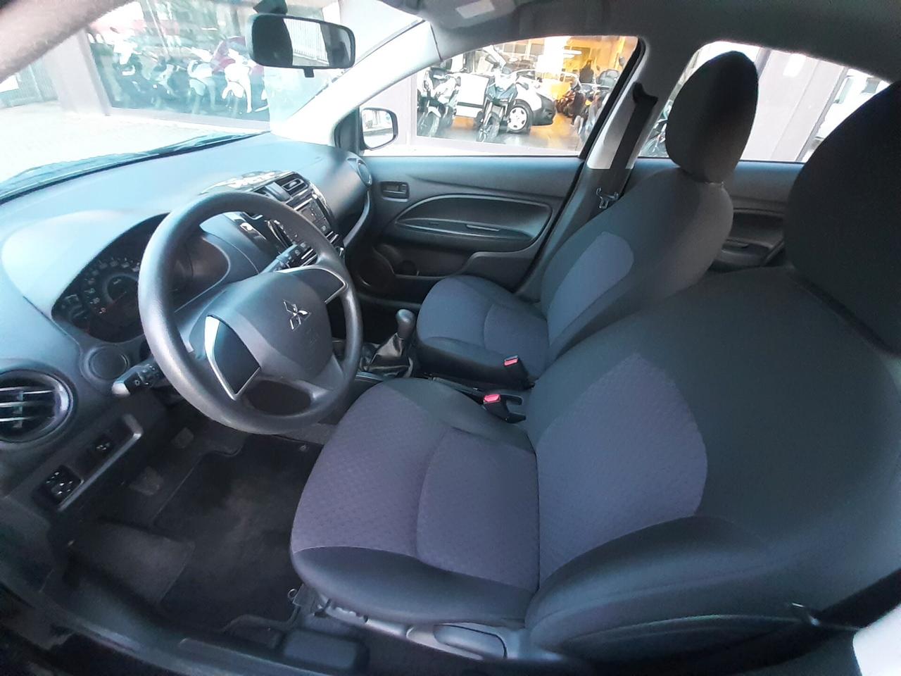 Mitsubishi Space Star 1.0 Invite