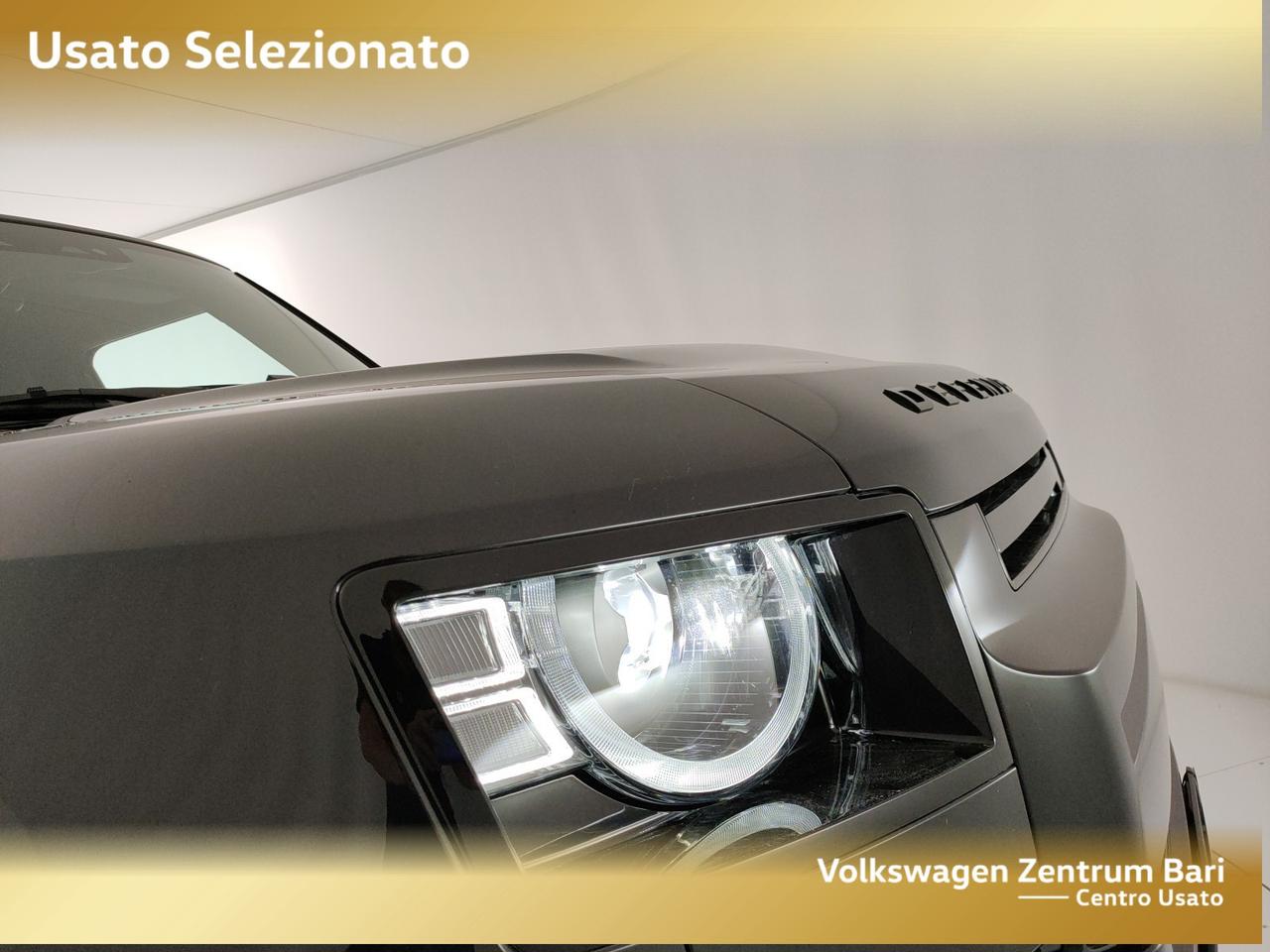 Land Rover Defender 3.0d i6 mhev x-dynamic se awd 200cv auto