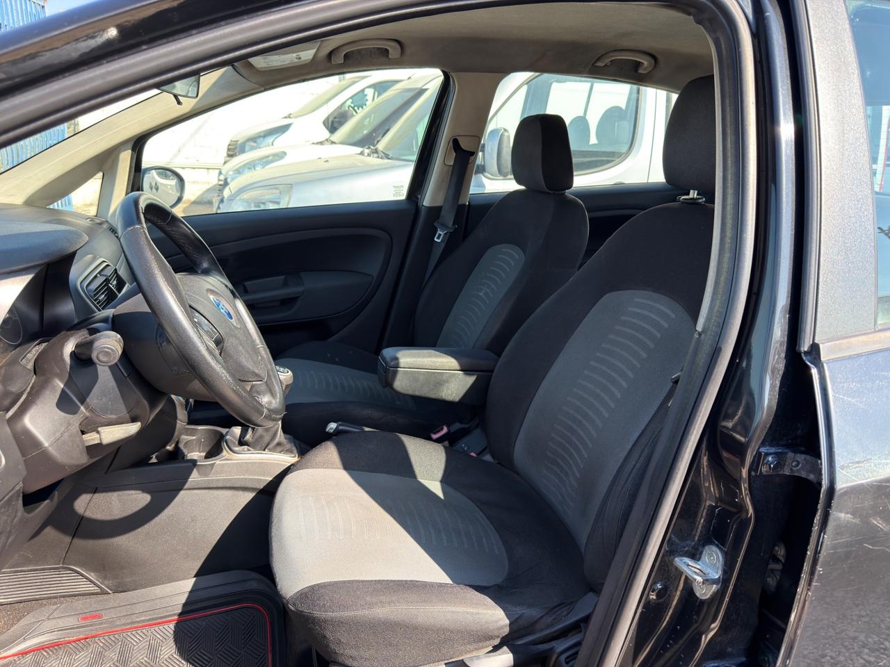Fiat Grande Punto 1.3 MJT 75 CV 5 porte Dynamic