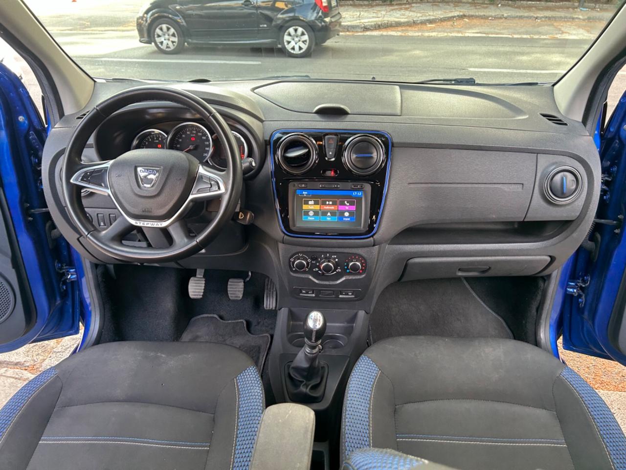 Dacia Lodgy Stepway 1.5 Blue dCi 8V 115CV 7 posti
